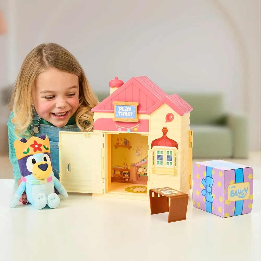 Bluey 17660 S11 Playdate Surprise Plush