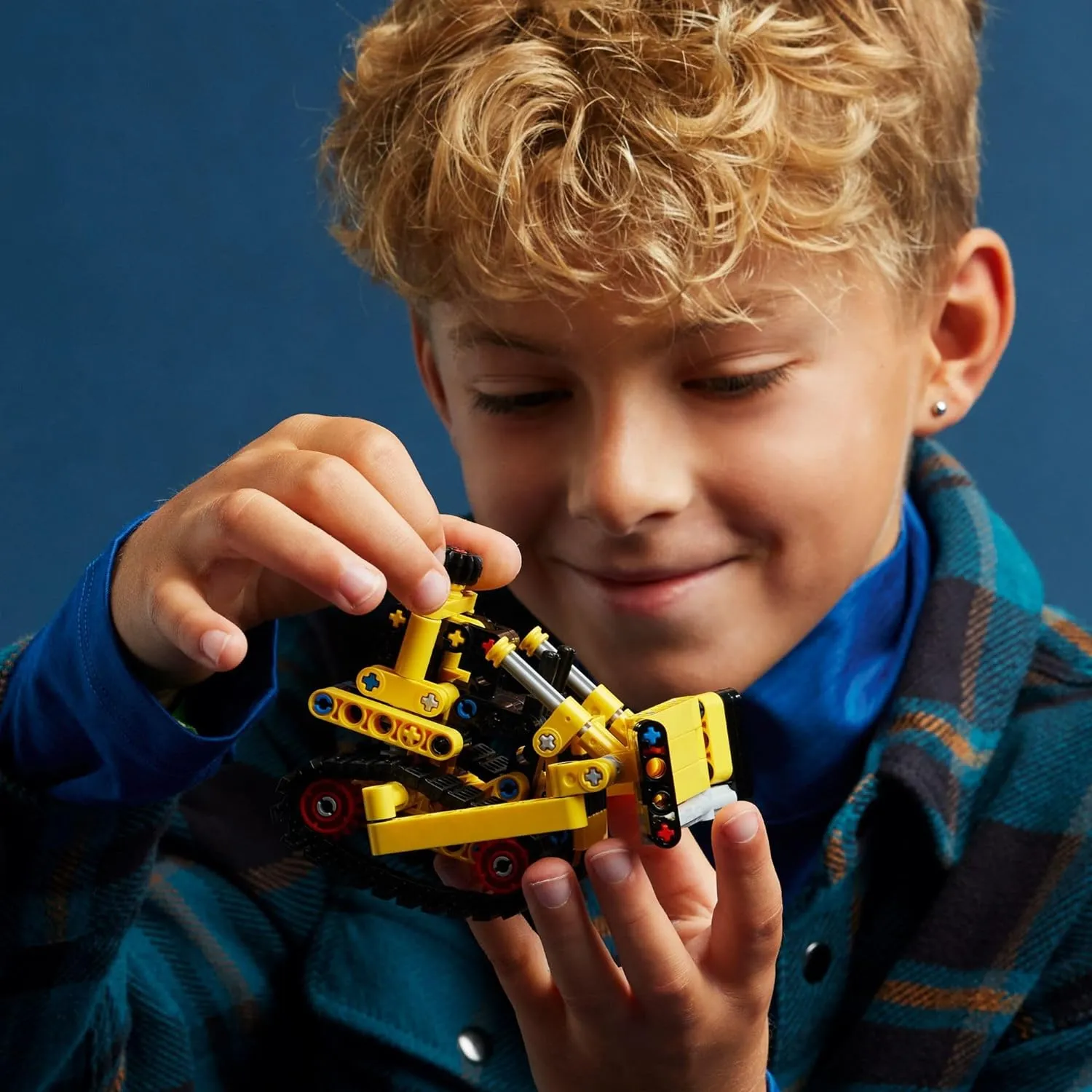 Lego 42163 - Technic Heavy-Duty Bulldozer